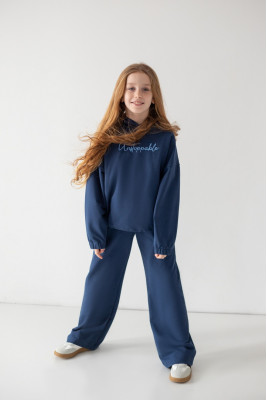 Костюм для дівчат